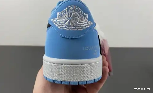 DM7866-107 DM7866-107 OG JORDAN 1 TRAVIS LOW SP   RETRO SCOTT 0501